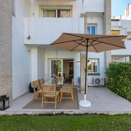 Charming Townhouse With Pool In Nueva Andalucia Marbella
