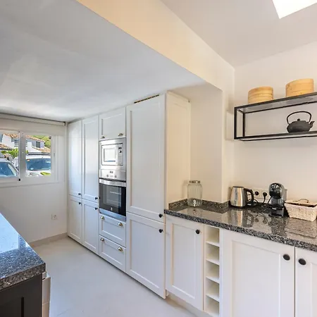 Charming Townhouse With Pool In Nueva Andalucia * Marbella