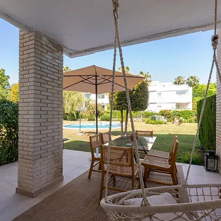 Holiday home Charming Townhouse With Pool In Nueva Andalucia *